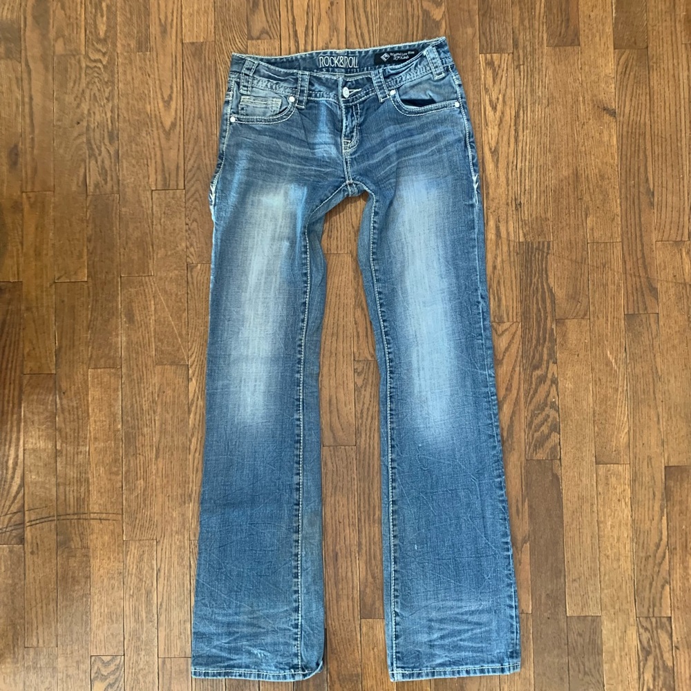 Rock and Roll Cowgirl Low Rise Bootcut Jeans 27x36